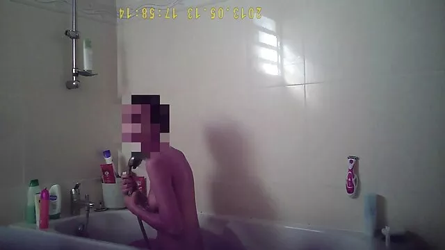 دو دختر زیبا فیلم سوپر کارتونی جدید که خروس خوش شانس را می مکند