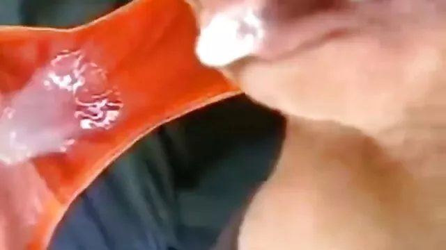 استمنا rub در حال مالیدن یک ارگاسم واقعی است فیلم سوپرامریکای جدید