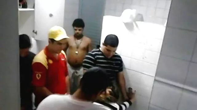19 سال ریخته گری مقعدی سکس سوپر جدید خشن DP با Rocco Siffredi